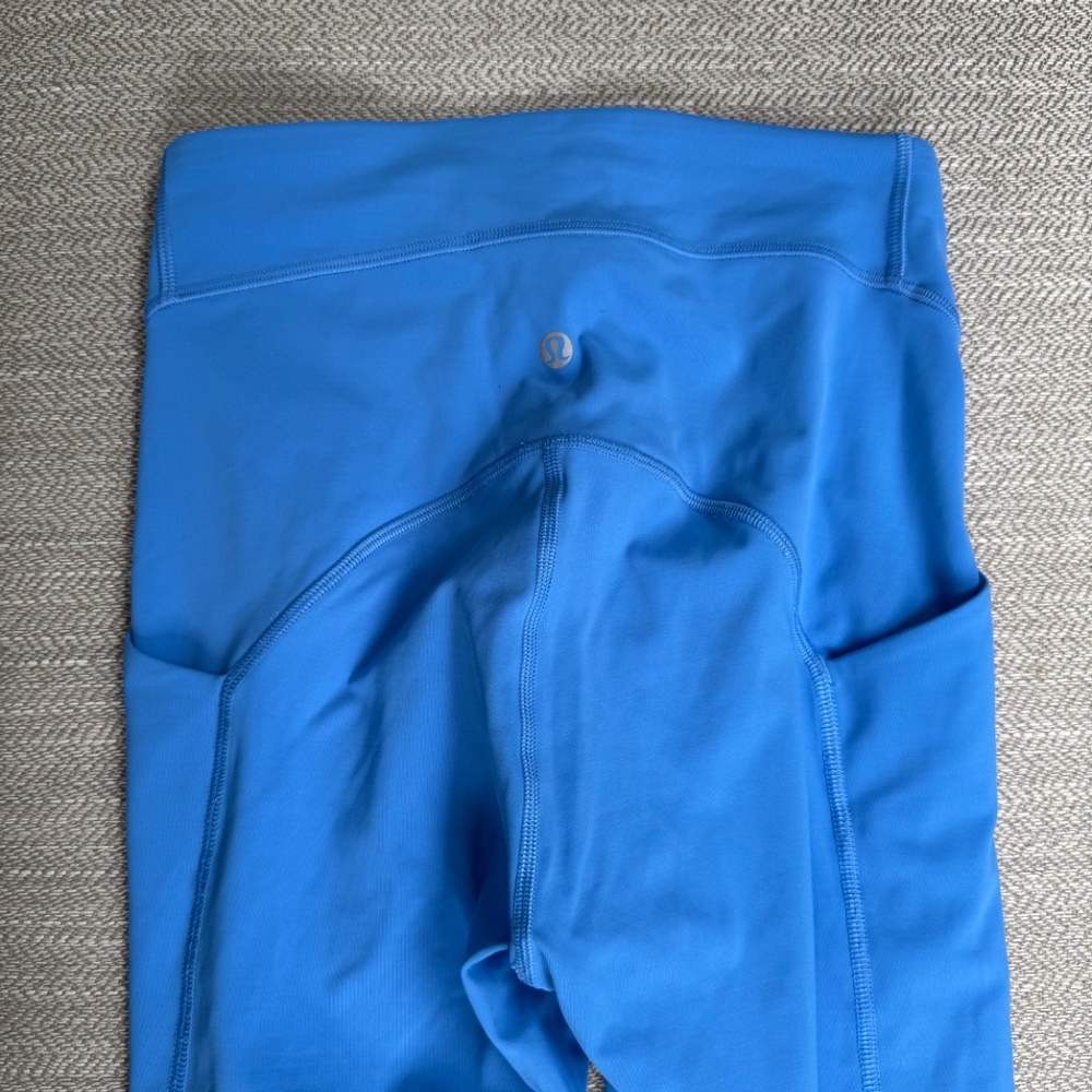 Lululemon Power Thru High Rise leggings - Blue Nile  - 25" - Picture 3 of 5